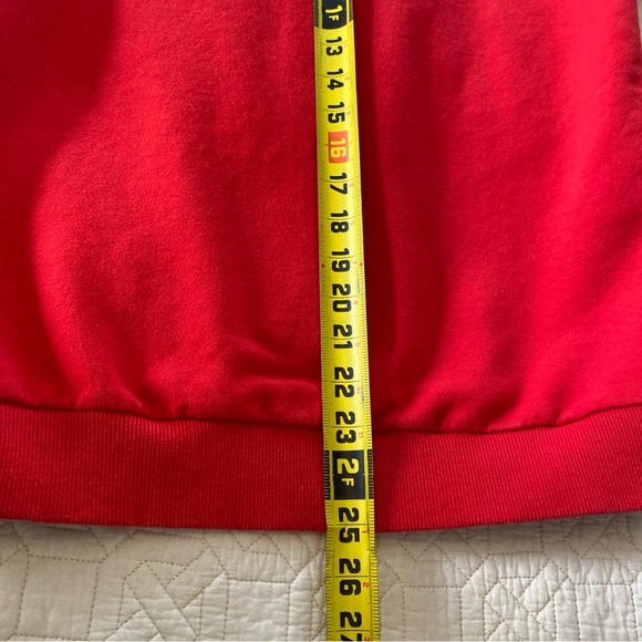 Krew District Authentic graphic print Christmas Holiday cozy red sweatshirt S - Picture 10 of 13